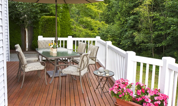 Deck Builder in Fond Du Lac