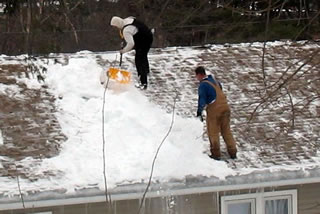 Getting Your Dodge County Roof Ready For Fall And Winter