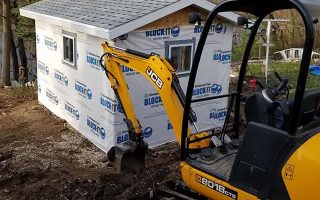 Brad's Construction Offers Mini-Excavator Services